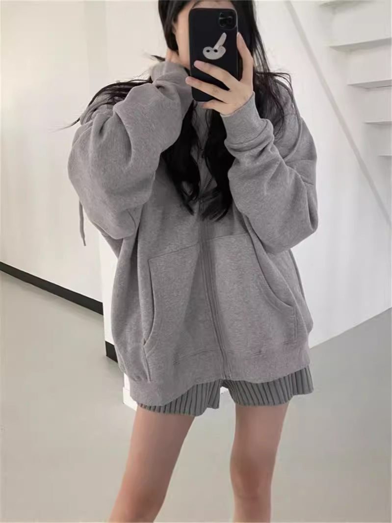 9372