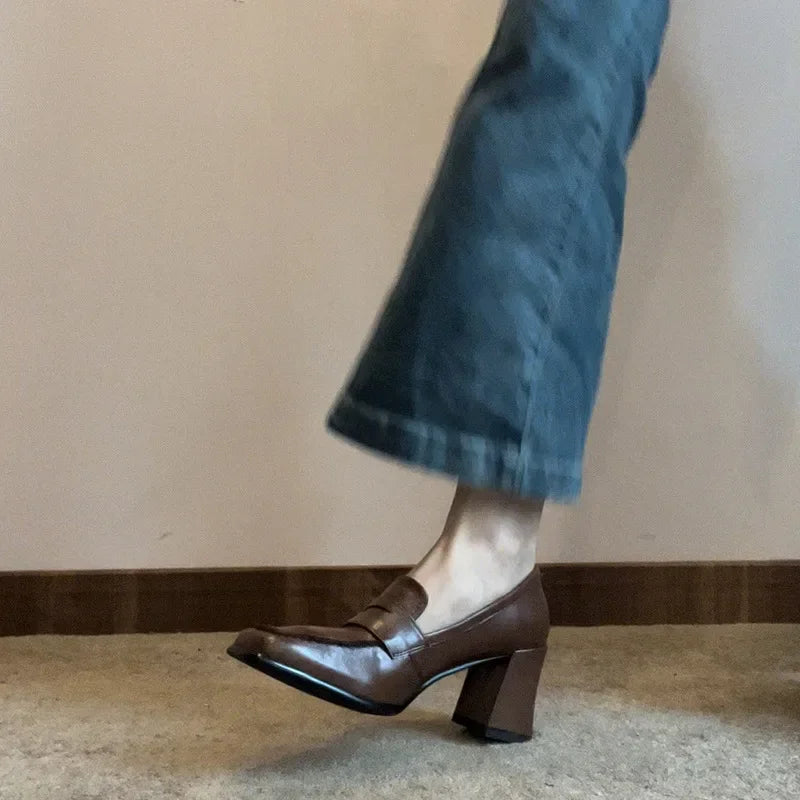 5705